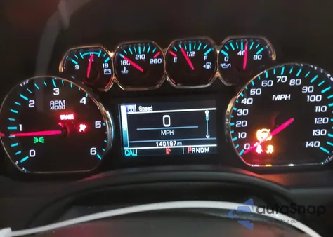 2015 Chevrolet Tahoe Lt z USA, uszkodzony, nr VIN 1GNSKBKC8FR579708